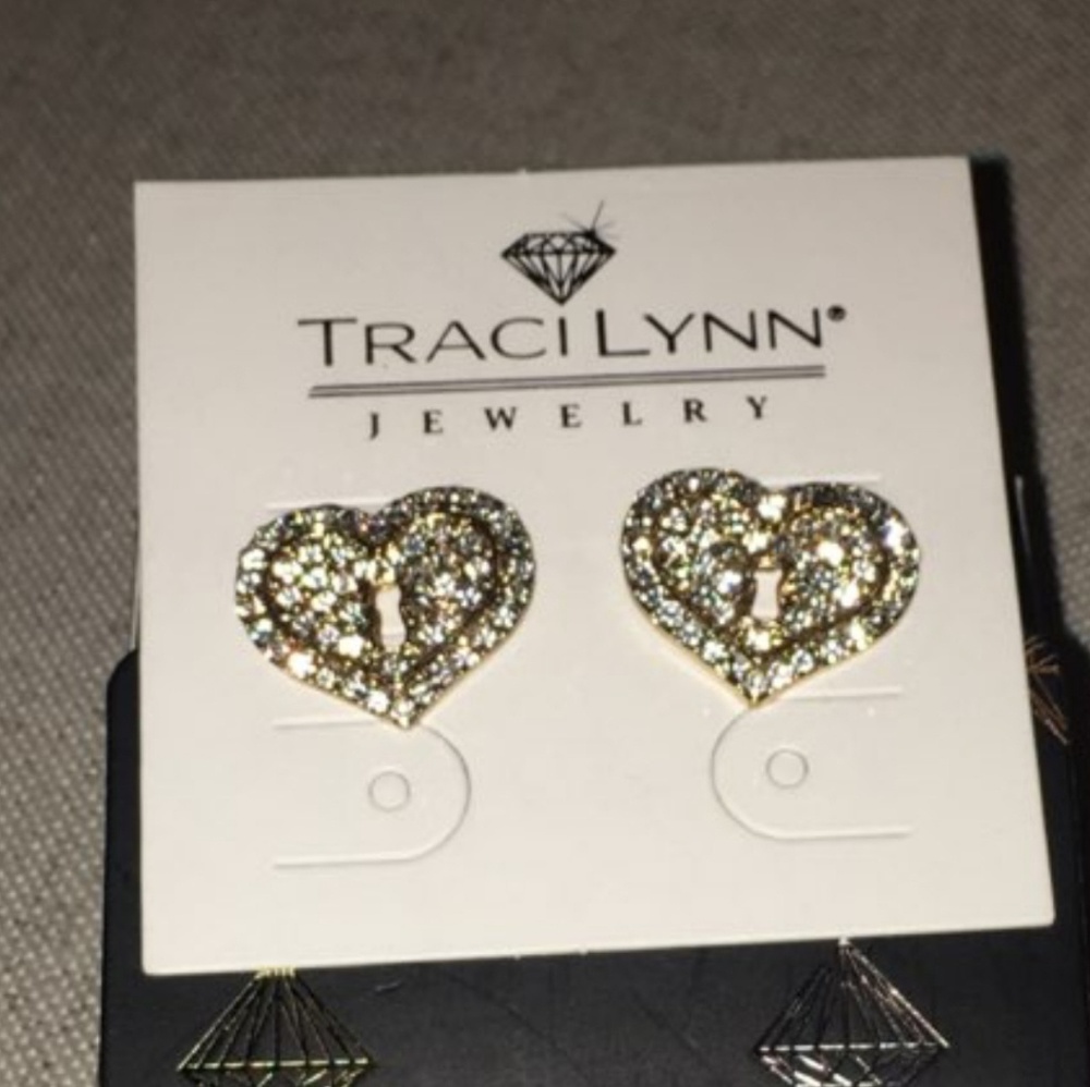 Unlock my heart earrings